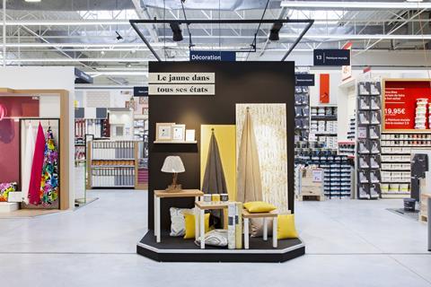 The store aims to deliver a warmer feeling for the home ‘deco’ department